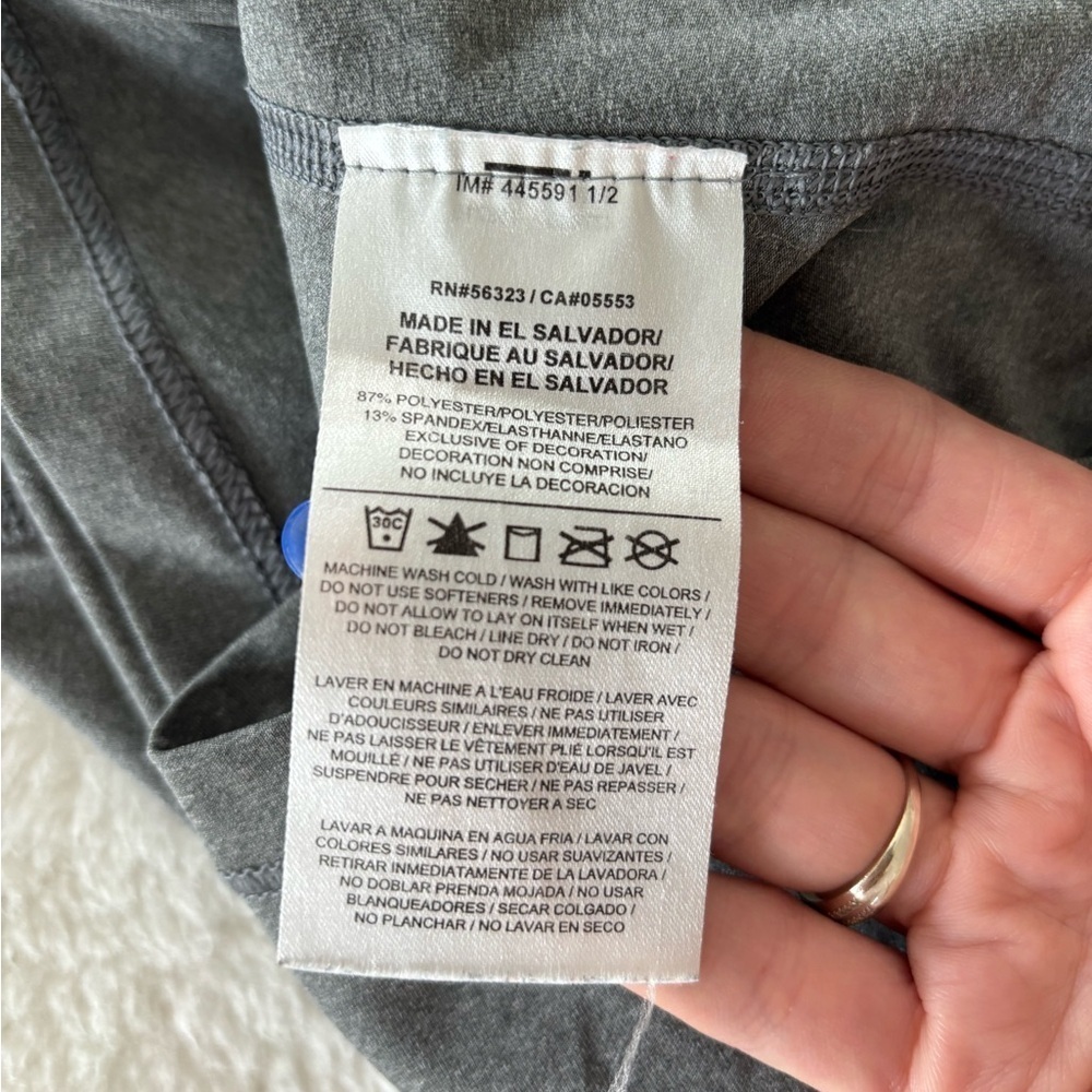 Nike Women's Nike Training Short Sleeve Top size S - Picture 8 of 10